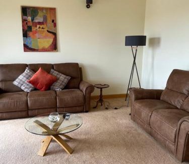 Thurso Apartment | Apartment 500 - Metro style apartment on NC500
