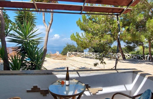 Koumeika House | Apartment 800m from Koumeika, Samos