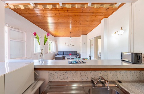 Roda Apartment | Apartment 'Alexandros Two Bedroom 3' with Shared Pool, Wi-Fi and Air Conditioning