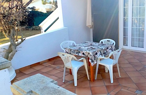 Cala'n Bosch Apartment | Apartment 'Bon Repos' with Private Pool, Wi-Fi and Air Conditioning