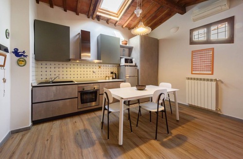 Duomo Apartment | Apartment Cappelle Medicee Florence by Mmega