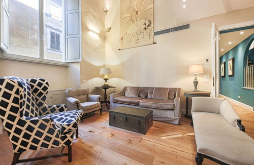 San Lorenzo Apartment | Apartment in Florence with 6 bedrooms sleeps 12
