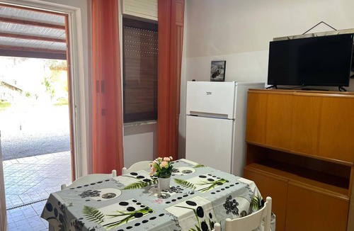 Palmi Apartment | Apartment 'La Quiete - Veranda Grande 2' with Shared Pool, Wi-Fi and Air Conditioning