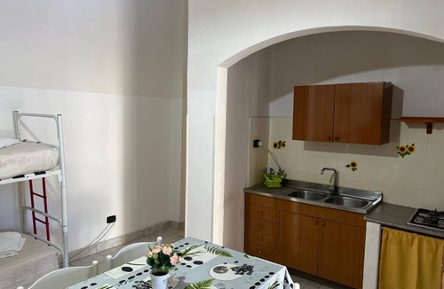 Palmi Apartment | Apartment 'La Quiete - Veranda Grande 2' with Shared Pool, Wi-Fi and Air Conditioning