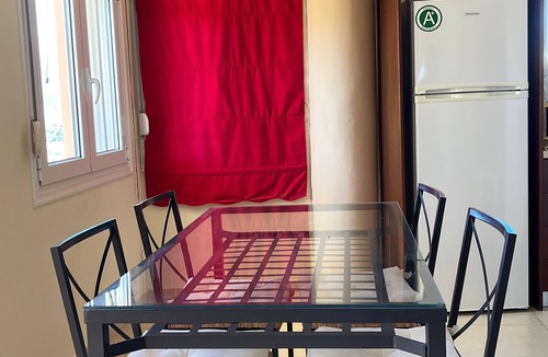 Kamilari Apartment | Apartment 'Spitiko' with Sea View, Shared Terrace and Wi-Fi