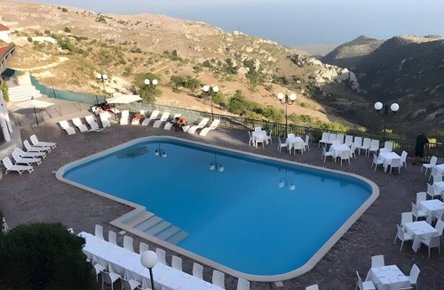 Monte Sant'Angelo Apartment | Apartment with Sea View Window - Santangelo Hotel - Pool