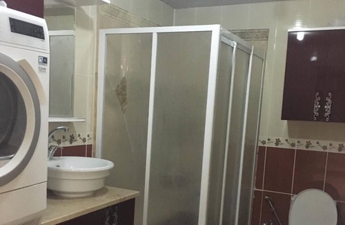 Pendik Apartment | Apartment within a Private Complex