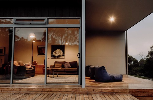Friendly Beaches House | Aplite House Luxury Eco Accommodation