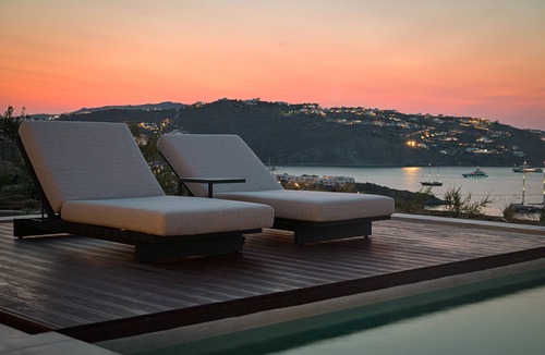 Agios Ioannis Villa | Apollo Yard - Helios Villa, a breathtaking fusion of nature and design.