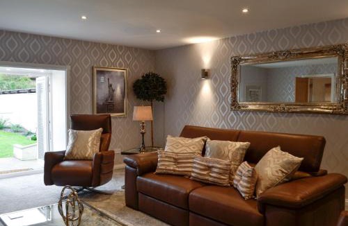 Dalry House | Apple Tree House