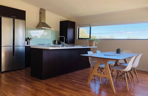 Forcett House | Architecturally Designed Rural Retreat Modern/Spacious/Tranquil - Great Views!