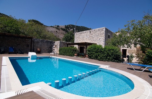 Impros Villa | Archodiko villa for 10 guests,Private pool,Near Sfakia