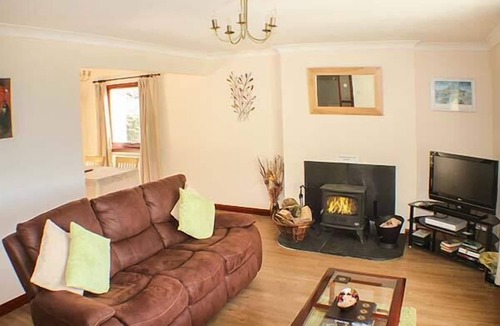 Hallin Cottage | ARDMORE, family friendly, country holiday cottage in Dunvegan
