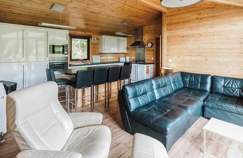 Birnam Ski Chalet | Are you looking for a unique and contemporary accommodation type.