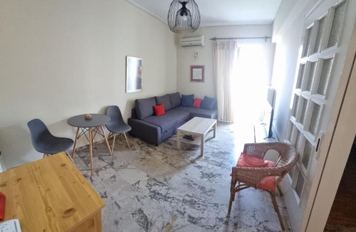Kalamata Apartment | ArisMari Spacious Apartment