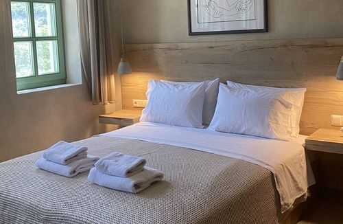 Aristi Apartment | Aristi boutique stone house studio I - central location with astonishing view
