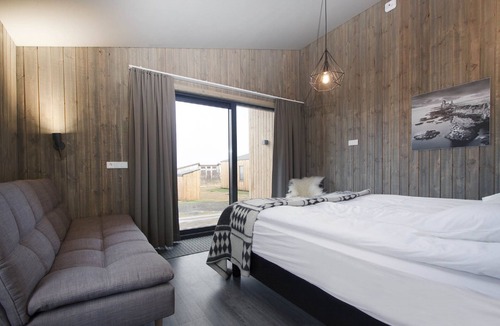 Arnarstapi Hotel | Arnarstapi Cottages