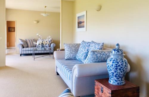 Lowburn House | Arthur's House at Carrick Winery