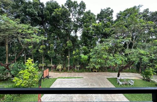 Sukaraja Villa | Arunni garden