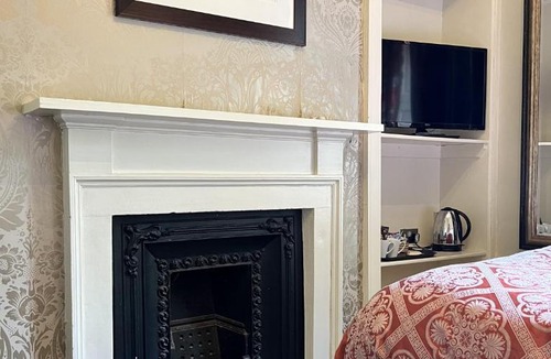 Paisley Hotel | Ashtree House Hotel, Glasgow Airport & Paisley
