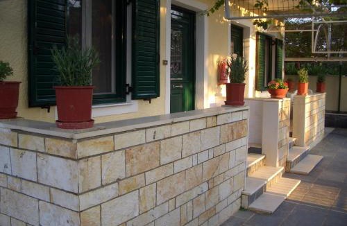 Arta Apartment | Asterias