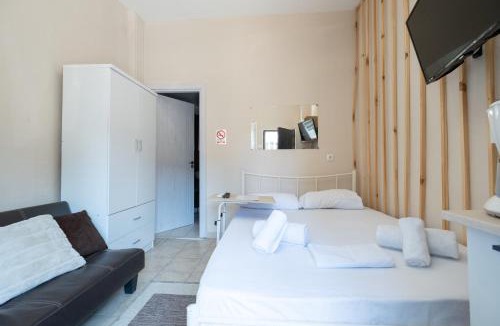 Drama Apartment | Athanias Studio