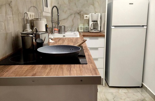 Khalandrion Apartment | Athenian Stay Chara's Apartment