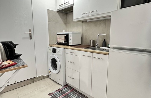 Kallithea Apartment | Athens studio in the sky...❤️️❗️Perfect for couples ❗️