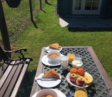 Bargeddie Cabin | Auchenlea lodges