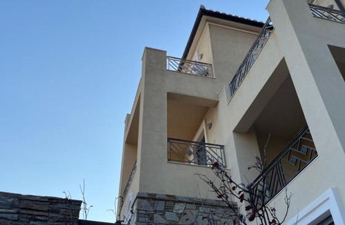 Agia Eleousa Hotel | August Andros
