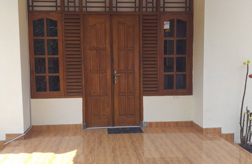 Sinduharjo House | AYO Homestay rumah sewa untuk harian/mingguan dgn harga terjangkau dan nyaman.