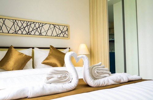 Cikarang Hotel | Azalea Suites Cikarang by Jayakarta Grup