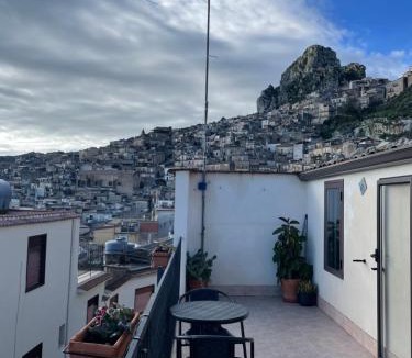Caltabellotta House | B&B Camurrìa