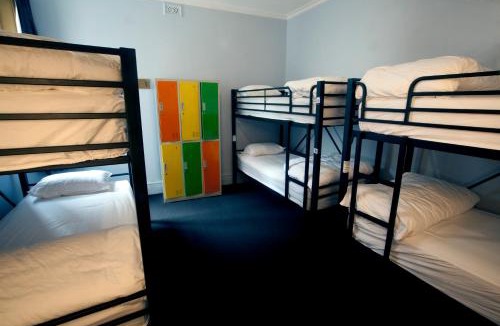 Hobart Central Business District Hostel | Backpackers Imperial Hotel