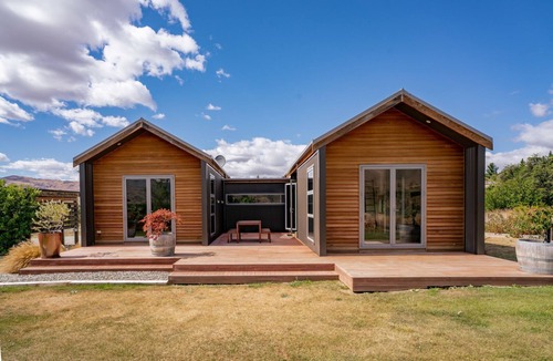 Bannockburn House | Bannockburn Bliss – Bannockburn Holiday Home