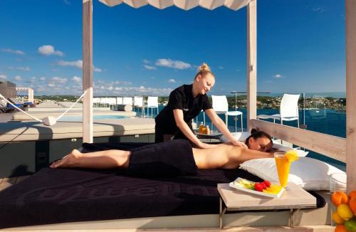 Es Castell Hotel | Barceló Hamilton Menorca - Adults Only