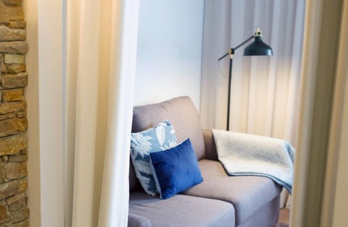 St Helens Apartment | Bay of Fires Apartments - Family Suite 8