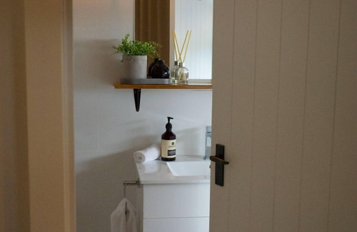 St Helens Apartment | Bay of Fires Apartments - Suite 1