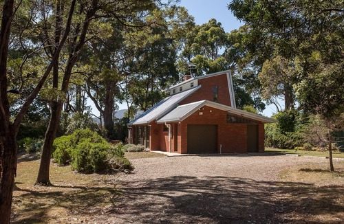 Port Arthur House | Bay Retreat Port Arthur - tranquil waterfront house