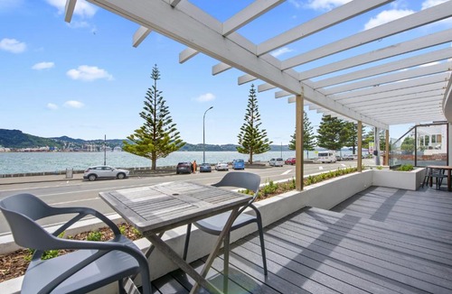 Oriental Bay Apartment | Bay Suites - 328 Oriental Parade Wellington