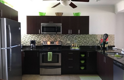 Barrio Los Villalobos Condo | Beach Front Condo Sleeps 5 Excellent open All of March 2025!