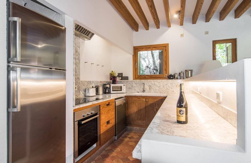 Cala Bona House | Beach front home in Cala Millor