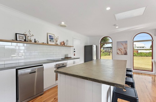 Low Head House | Beach House at Low Head - Pet Friendly