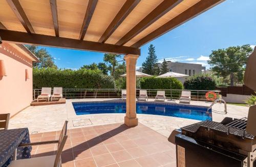 Urbanitzacio Gotmar Villa | Beach Villa Margot by Sealand Villas