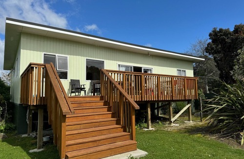 Parapara House | Beachfront bach - your slice of paradise.