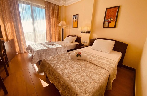 Golem Hotel | Beachfront Hotel with Pool, Restaurant & Private Beach in Golem