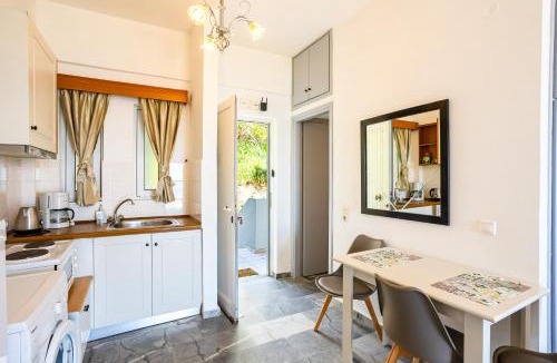 Pylos-Nestoras Apartment | Beachfront Nest Memi, Koroni - Seaheaven Houses - A4