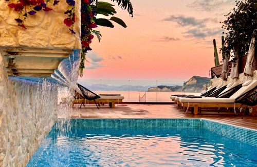 Sidari Villa | Beachfront Villa Anatoli with private heated pool