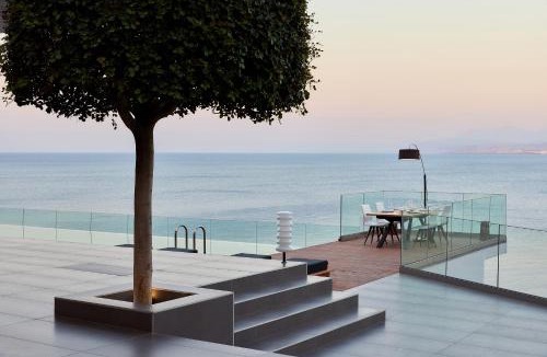 Agia Pelagia Villa | Beachfront Villa in Crete - Epavli Luxury Villa