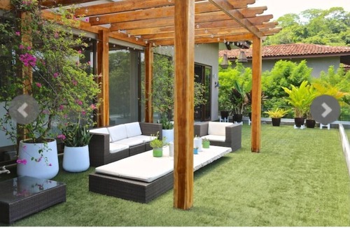 Santa Barbara House | Beatiful Family House